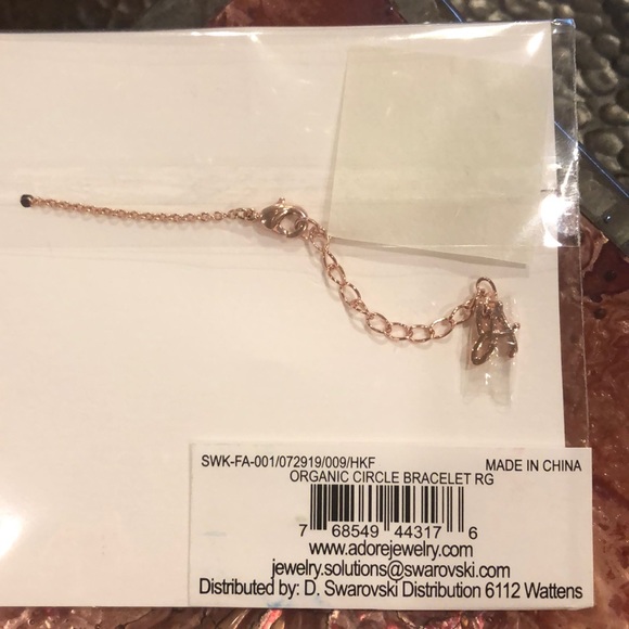 Adore Swarovski rose gold necklace - Picture 3 of 4